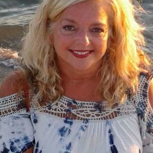 Meet your Posher, Connie